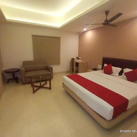 Palette Hotel Nisarga By Sunday Bhopal Eksteriør bilde